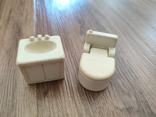 Vintage fisher price - price, little
