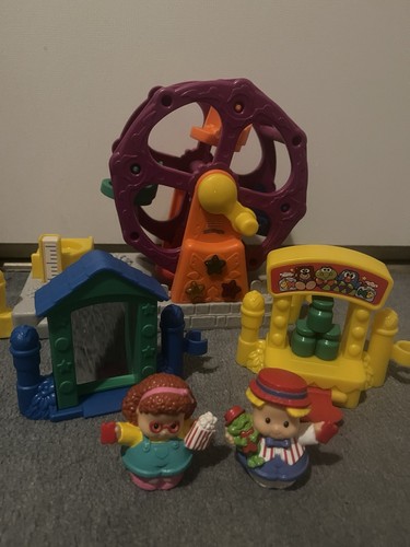 Fisher price little people - little,