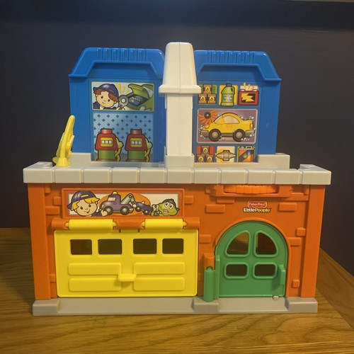Fisher price 2011 - fisher-price, little