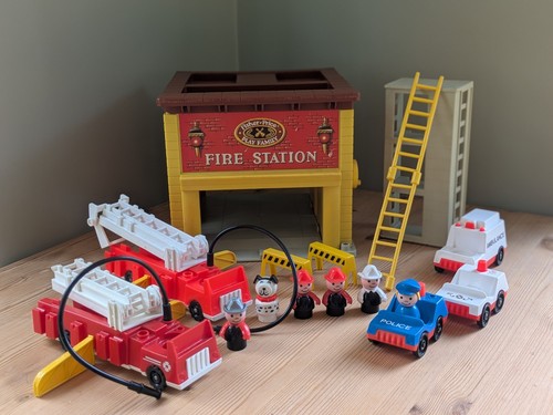 Vintage fisher price little - vintage,