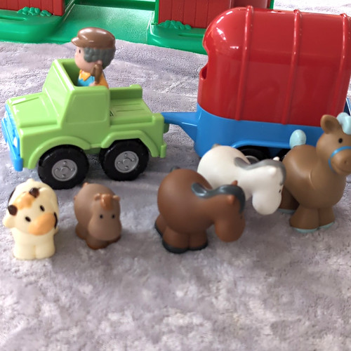 Fisher price little people toy - little,